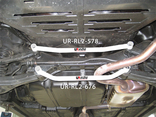 Hyundai i30 07-12 UltraRacing 2-Point Rear Lower Tiebar 676