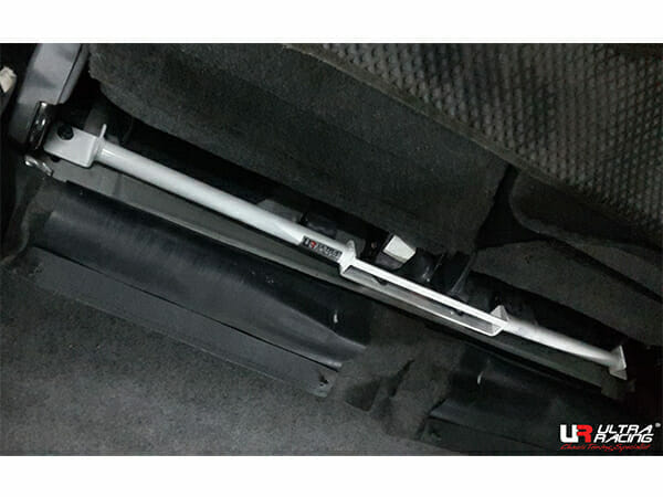 Suzuki Solio 1.3 2WD 03-08 UltraRacing 3-Point Rear Upper Strutbar (2920)