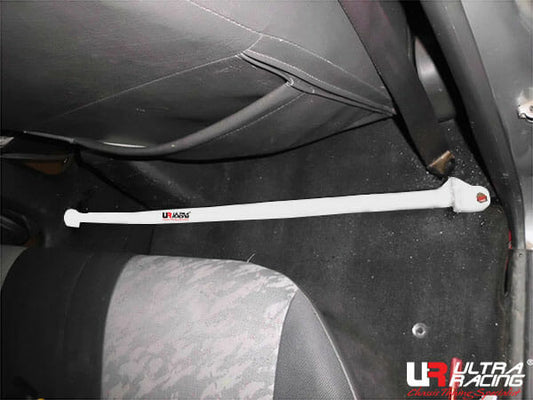 Mitsubishi Storm L200 3.0 4WD 96-06 UltraRacing 2-Point Room Bar (2600)