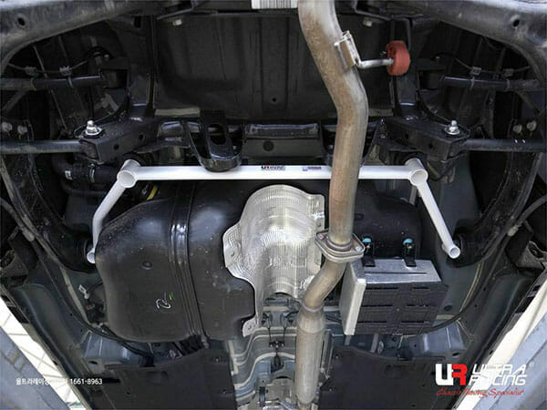 Ssangyong Korando (C300) 1.5T 2WD 19+ UltraRacing 4-Point Rear Lower Bar (4135)