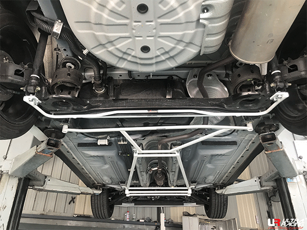 Nissan Almera (N18) 1.0T 2WD 19+ UltraRacing 4-Point Rear Lower Bar (4197)