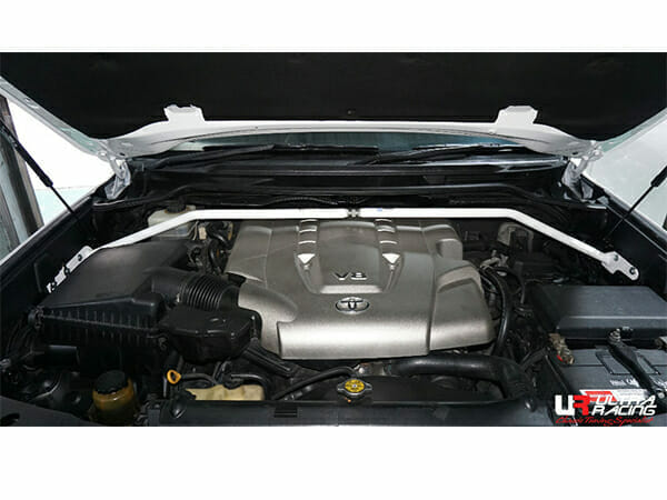 Toyota Land Cruiser (J200) 4.5D/4.7 V8 4WD 07-21 UltraRacing 2-Point Front Upper Strutbar (3805A)