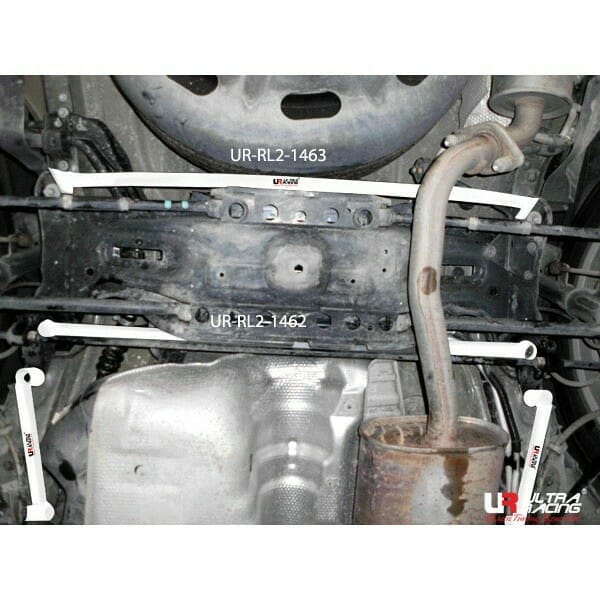 Toyota Highlander (XU40) 2.7 2WD 08-13 UltraRacing 2-Point Rear Lower Bar (1463)