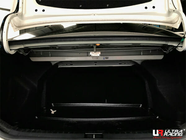 Toyota Yaris Ativ (XP150) 1.5 2WD Thailand Imported 17+ UltraRacing 2-Point Rear Upper Strutbar (3824)