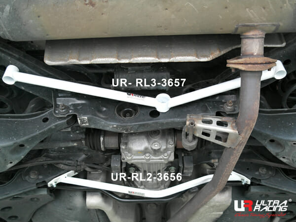 Nissan Murano (Z51) 3.5 4WD 09-14 UltraRacing 3-Point Rear Lower Bar (3657)