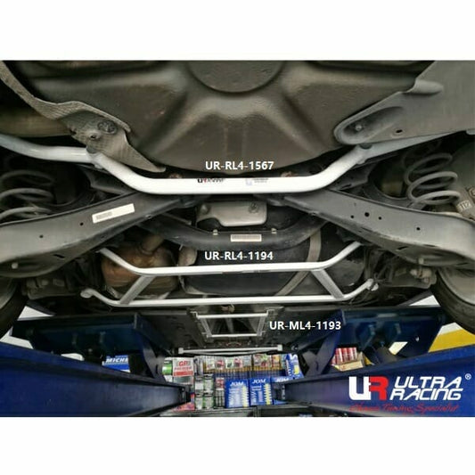 Volkswagen Jetta A5 (TYP 1K) 1.4 TSI 2WD 06-10/Volkswagen Jetta 1.8 TSI/2.0 TSI/2.0 TDI 11-18 UltraRacing 4-Point Rear Lower Bar (1567)