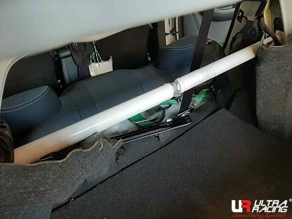 Luxgen S5 1.8T 2WD MT 04-08 UltraRacing 2-Point Rear Upper Strutbar (2899A)