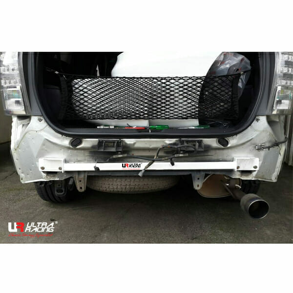 Toyota Wish (AE10) 1.8 2WD 03-09 UltraRacing 2-Point Rear Torsion Bar (924)