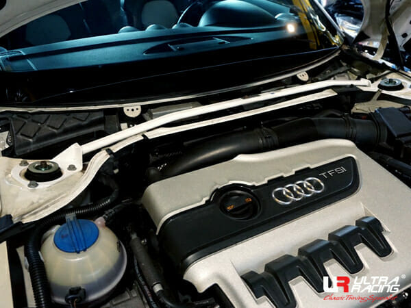 Audi TT/TTS MK2 (TYPE8J) 2.0 TFSI 2WD LHD 06-14 UltraRacing 2P Front Upper Strutbar (3411)