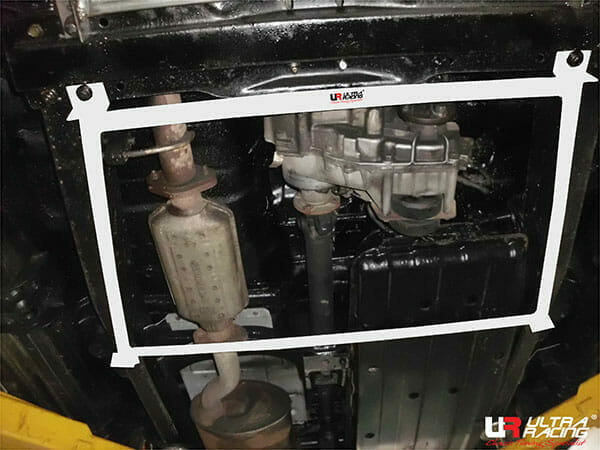 Ssangyong Rexton I (Y200) 2.9D 4WD 01-12 UltraRacing 4-Point Mid Lower Brace (2307)