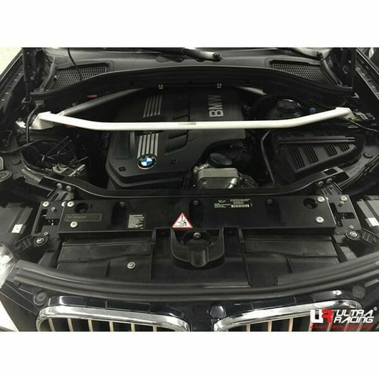 BMW F25 (X3) 2.0D 11-17/F26 X4 3.0T 14-18/F26 X4 M40i 3.0TT 15-18 4WD UltraRacing 2-Point Front Upper Strutbar (2888)