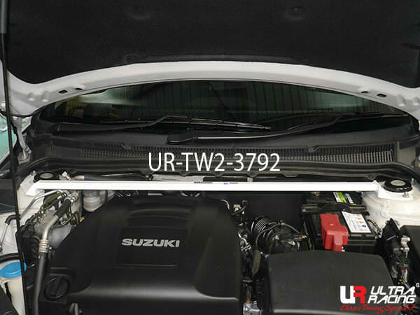 Suzuki Kizashi 2.4 2WD 10-13 UltraRacing 2-Point Front Upper Strutbar (3792)