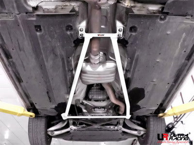 Audi A4 B8 08+ /A5 2.0T UltraRacing 4-Point Mid Lower Bar