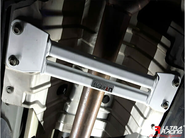 Infiniti Q50 (V37) 3.5 Hybrid 14+/Q50 S 2.0T 16+  2WD UltraRacing 2-Point Mid Lower Brace (3817)