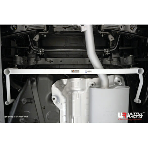 Hyundai Santa Fe (TM) 2.2D/2.4 13+/Kia Sorento 2.0D/2.4 13-14 2WD UltraRacing 4-Point Rear Lower Bar (2514)