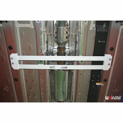 Hyundai Avante/Elantra (AD) 1.6 2WD 16+ UltraRacing 2-Point Mid Lower Brace (3550)