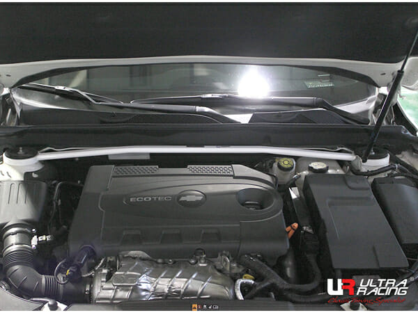 Chevrolet Malibu 2.4 2WD LHD 13-15 UltraRacing 2-Point Front Upper Strutbar(3072)