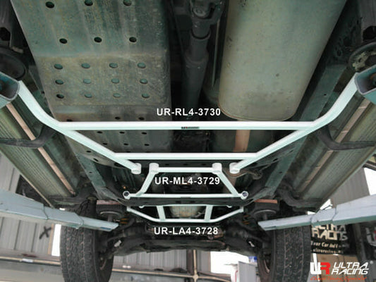 Toyota Hilux Surf (N180) 3.0D 4WD 95-02 UltraRacing 4-Point Rear Lower Bar (3730)