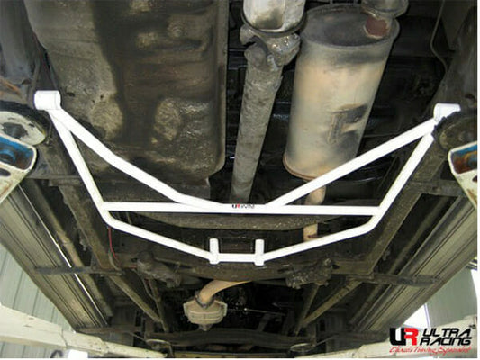 Tata Telcoline (X2) 2.0 MT 88-07 UltraRacing 4-Point Rear Lower Bar (905)