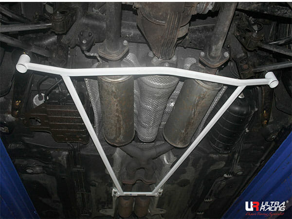 Ssangyong Chairman W 3.6 2WD/4WD 08-17 UltraRacing 4-Point Rear Lower Bar (3269)