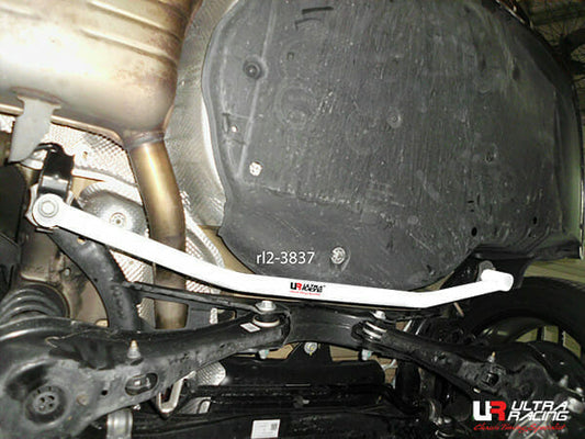 Volkswagen Passat B8 (TYP 3G) 1.8 TSI 2WD 15-22 UltraRacing 2-Point Rear Lower Bar (3837)