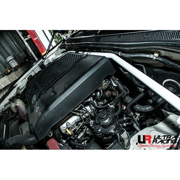Toyota Fortuner/Hilux (AN50) 2.5D 4WD 12-15 UltraRacing 2-Point Front Upper Strutbar(2589A)