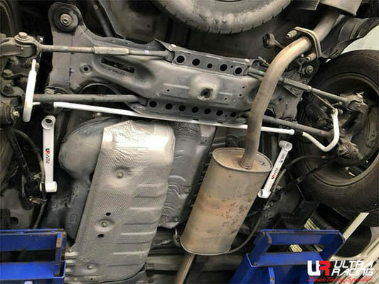 Toyota Harrier (XU30) 2.4 2WD 04-09 UltraRacing Rear Sway Bar 19mm (030)