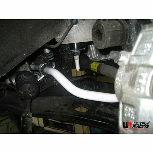 Hyundai Sonata I45 (YF) 2.0 2WD 10-14 UltraRacing Front Sway Bar 24mm (456)