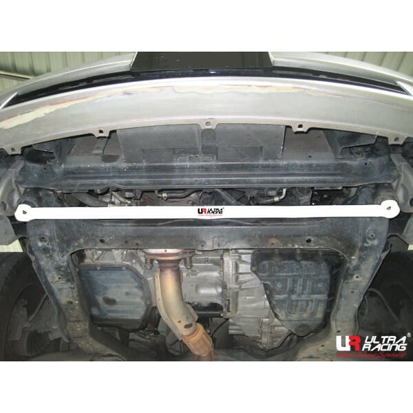 Nissan Presage (U31) 2.5 2WD 03-09 UltraRacing 2-Point Front Lower Tiebar (1032)
