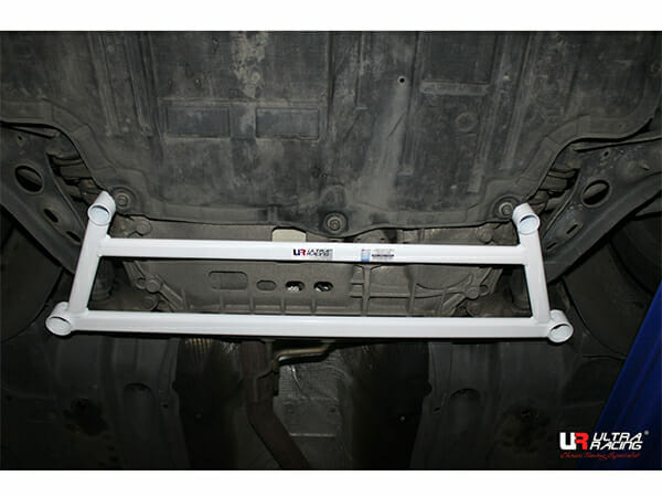 Volkswagen Passat Cc R36 3.6 4WD 08-17 UltraRacing 4-Point Front Lower Brace (3248)