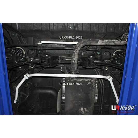 Kia Carnival (YP) 2.2D 2WD 14-21 UltraRacing 4-Point Rear Lower Bar (3028)