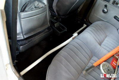 Mitsubishi Lancer A174 79-87 UltraRacing Room Bar