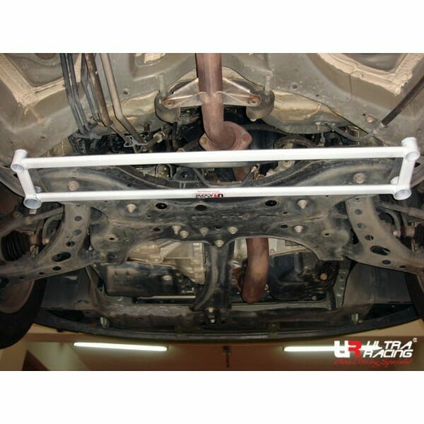 Toyota Ipsum (XM20) 2.4 2WD 01-09 UltraRacing 4-Point Front Lower Brace (385)