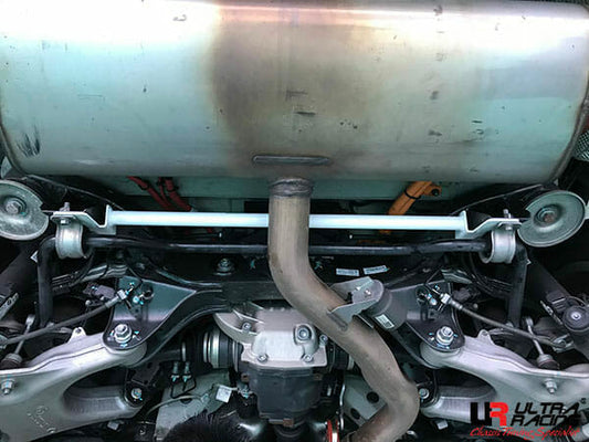 BMW F15 (X5-M50D) 3.0D TT 4WD 14-18/X5 2.5D/3.0D/3.5 4WD 14-18/X6 3.0TT 4WD 15-19 UltraRacing 2-Point Rear Lower Bar (3410)