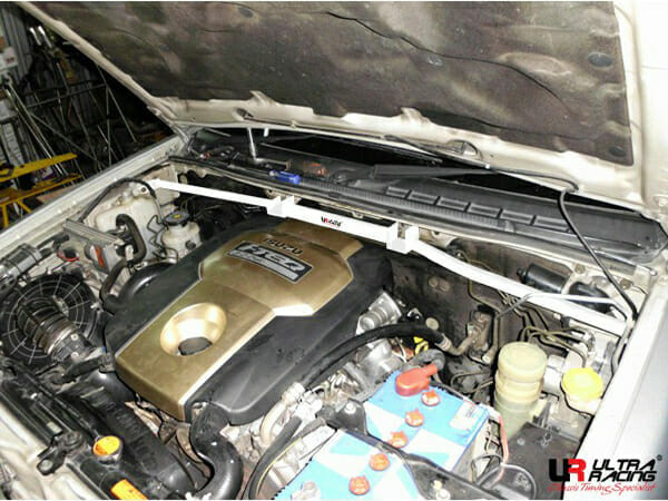 Isuzu D-MAX (RA) 3.0D 2WD 02-08 UltraRacing 4-Point Front Upper Strutbar (1985)