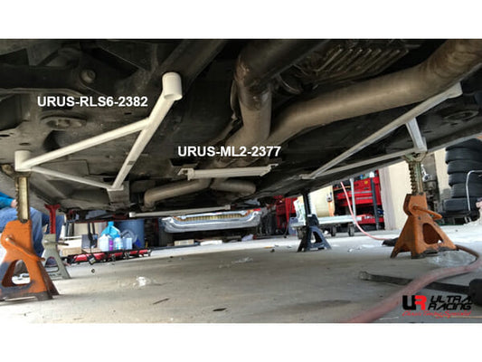 Chevrolet Camaro (SS) 6.2 V8 2WD 10-15 UltraRacing 6-Point Rear Lower Bar (2382P)