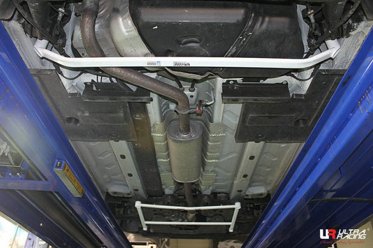 Fiat 500 07+ 09./1.4 UltraRacing 2-Point Rear Lower Tiebar
