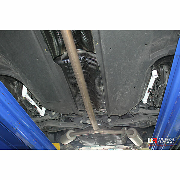 Hyundai Grandeur (IG) 18+/Sonata 15-19/Kia K7 16-21/Kia Optima 15-20 2WD 18+ UltraRacing 4-Point Rear Lower Bar (3472P)