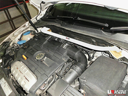 Volkswagen Golf Gti MK6/A6 (TYP 5K) 1.4 TSI 2WD LHD 09-13 UltraRacing 2-Point Front Upper Strutbar (3220)