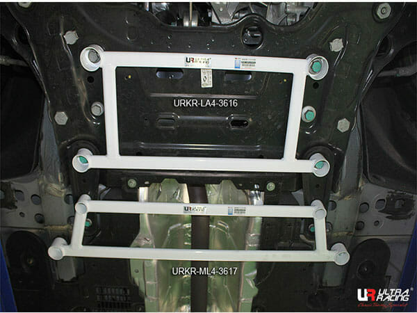 Renault Samsung SM6 1.6 2WD 16+ UltraRacing 4-Point Front Lower Brace (3616)