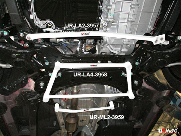 Proton X70 1.8T 2WD CBU/CKD 19-20 UltraRacing 4-Point Front Lower Brace (3958)