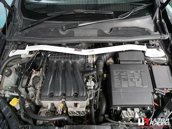 Renault Fluence 2.0 2WD 09+/Samsung SM3 1.6 09-12 UltraRacing 2-Point Front Upper Strutbar (2238)