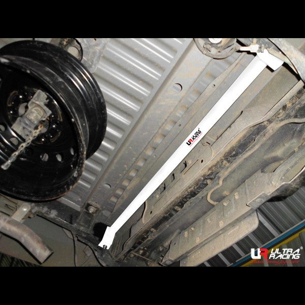 Isuzu D-Max 2.5D 11+ UltraRacing 2P Rear Torsion Bar 2038