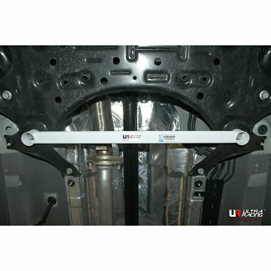 Hyundai Tucson (TL) 1.7D/2.0D 16-21/Kia Sportage 1.7D 17-22 2WD/4WD UltraRacing 2-Point Front Lower Tiebar (3236)