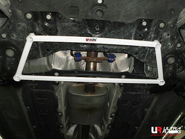 Volvo V90 T8 2.0T Hybrid/Volvo XC60/XC90 2.0 15+ 2WD UltraRacing 4-Point Front Lower Brace (3757)