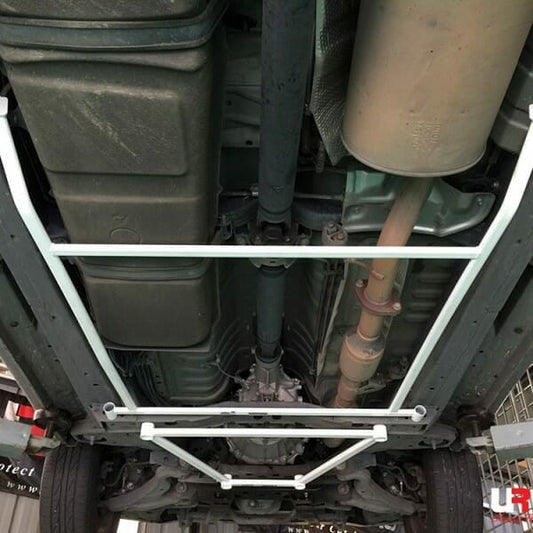 Toyota Innova (AN40) 2.0 2WD 11-15 UltraRacing 4-Point Rear Lower Bar (3681)