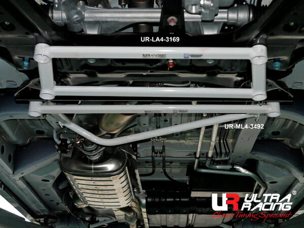 Nissan Serena (C26/C27) 2.0 2WD 10+ UltraRacing 4-Point Front Lower Brace (3169)