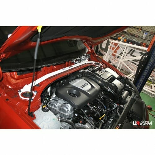 Hyundai Avante/Elantra (AD) 1.6 2WD 16-20 UltraRacing 2-Point Front Upper Strutbar (3547)