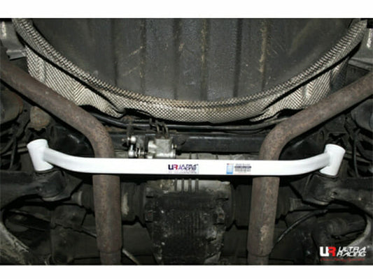 BMW 7 E38 (728i) 2.8 2WD 94-01 UltraRacing 2-Point Rear Lower Bar (3608)