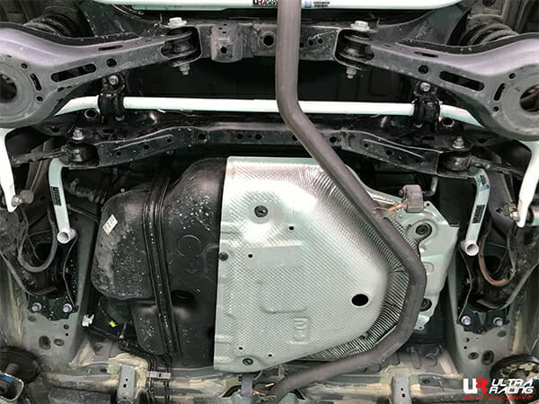 Toyota Auris (E210) 2.0 HB 19+/Toyota C-HR 1.2/1.8 18+ 2WD UltraRacing 4-Point Rear Lower Bar (3842P)